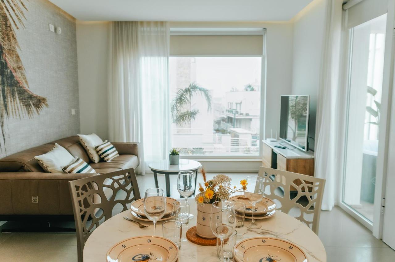 폴리나노 아마레 Apulialux Seaview Prestige Apt / Jacuzzi + Parking 아파트 외부 사진