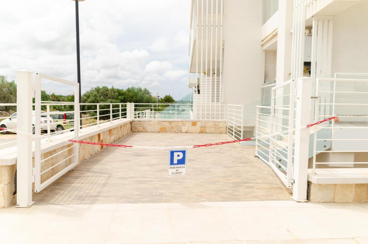 폴리나노 아마레 Apulialux Seaview Prestige Apt / Jacuzzi + Parking 아파트 외부 사진
